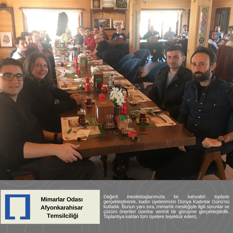 Değerli meslektaşlarımızla bir kahvaltılı toplantı gerçekleştirerek, kadın üyelerimizin Dünya Kadınlar Günü'nü kutladık.